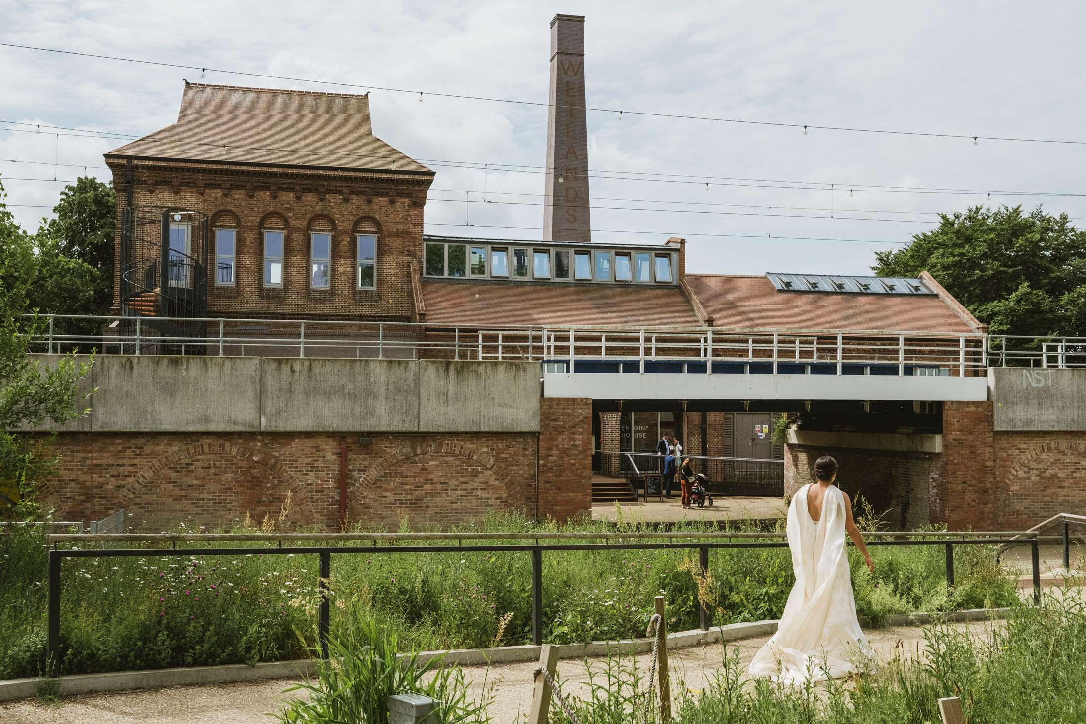 Walthamstow Wetlands wedding photography; an industrial London backdrop for the perfect wedding day